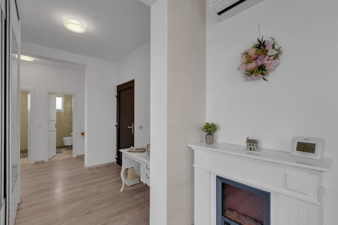 Apartment Apricus Makarska Extérieur photo